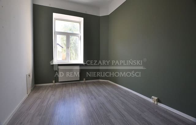 Stylowe 3 pokoje z kominkiem i balkonem w Śródmieściu - Zdjęcie 4/6
