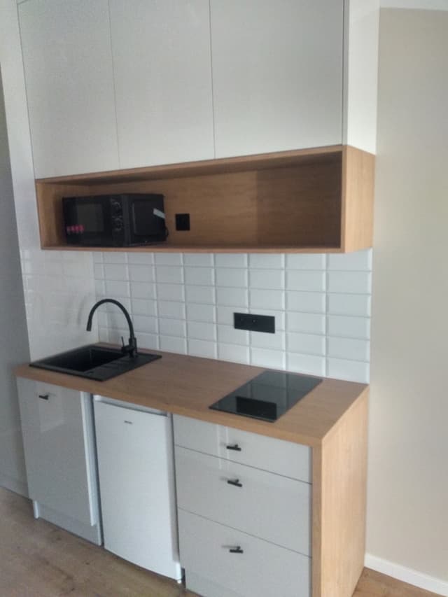 Odnowione studio w centrum Łodzi - idealne pod inwestycję - Zdjęcie 3/12