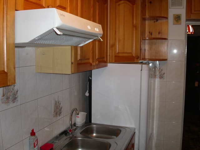 Przytulne 34m² z balkonem - Praga-Południe, świetna lokalizacja - Zdjęcie 3/9