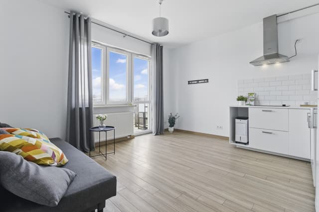 Przytulna kawalerka 26 m² w świetnej lokalizacji na Nowodworach - Zdjęcie 2/19