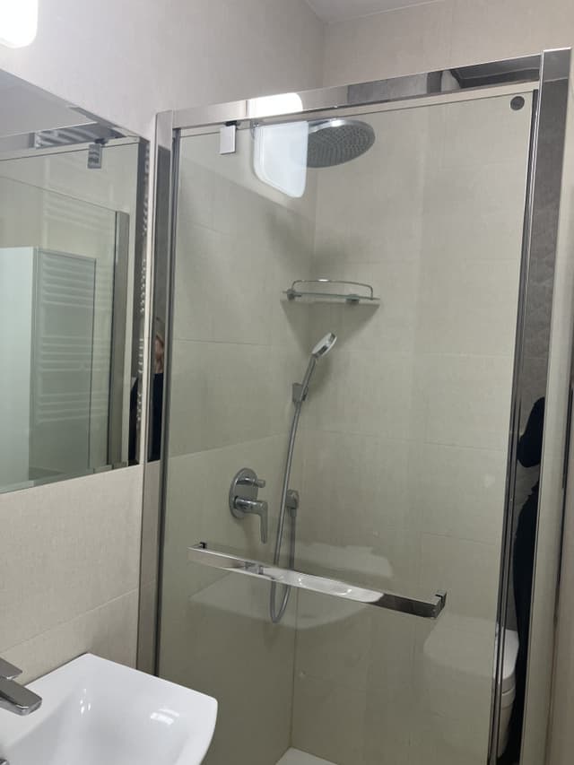 Elegancki apartament w sercu Woli z doskonałą komunikacją - Zdjęcie 5/8