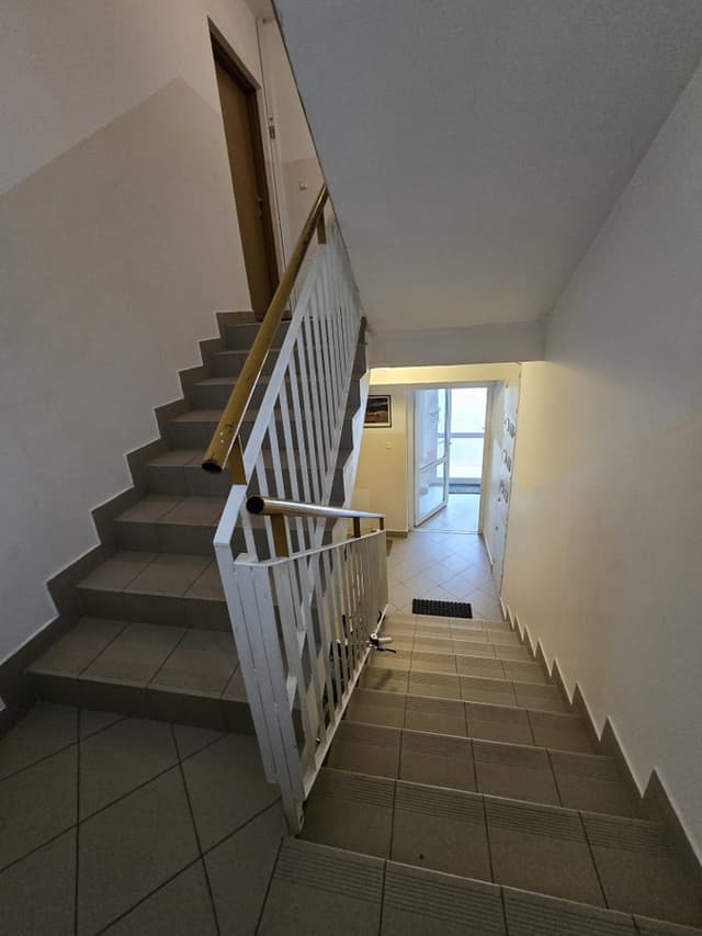 Mieszkanie 2-pokojowe w zielonym Wawrze - Zdjęcie 5/10