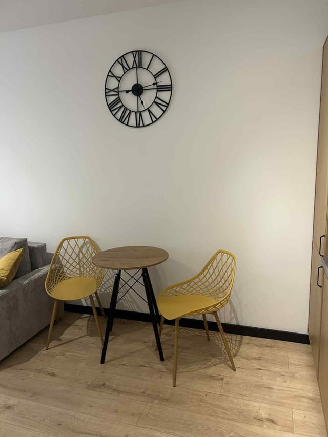 Przytulne, umeblowane mieszkanie w sercu Krzyków - Zdjęcie 2/16