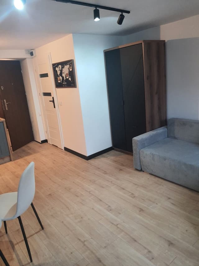 Dwupokojowe mieszkanie do wynajęcia w Łodzi - Zdjęcie 4/8