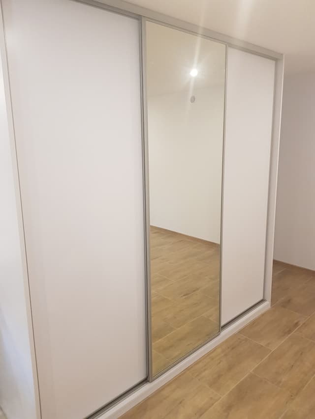 Przestronne 39 m² przy Kołobrzeskiej - spokojna lokalizacja - Zdjęcie 3/10