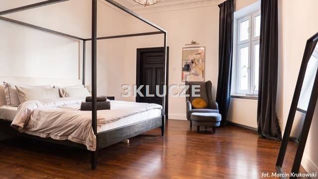 Gotowiec inwestycyjny: 2 apartamenty przy Placu Litewskim - Zdjęcie 4/20