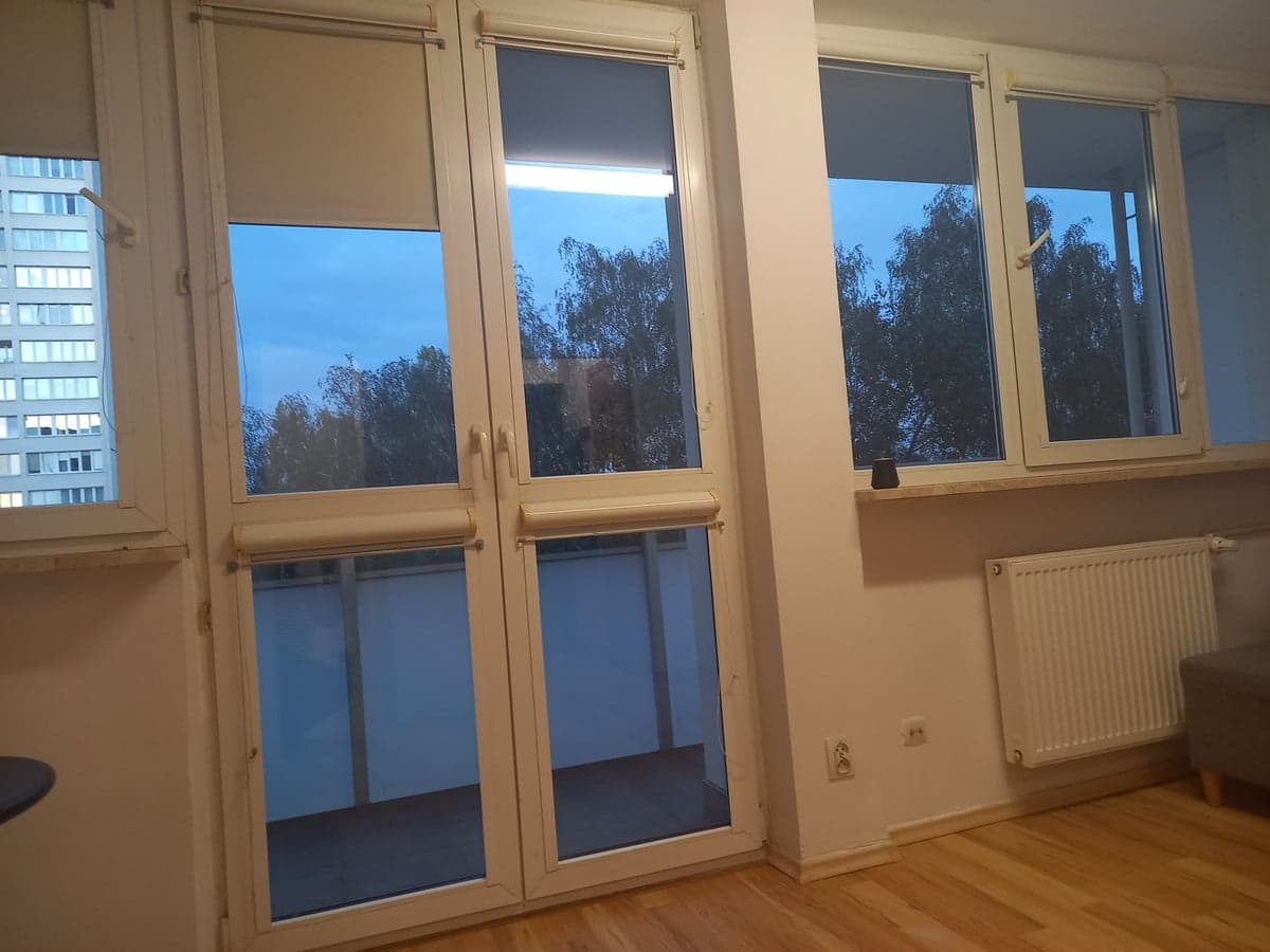 Stylowa kawalerka z balkonem i widokiem na park, Żoliborz - Zdjęcie 1/19