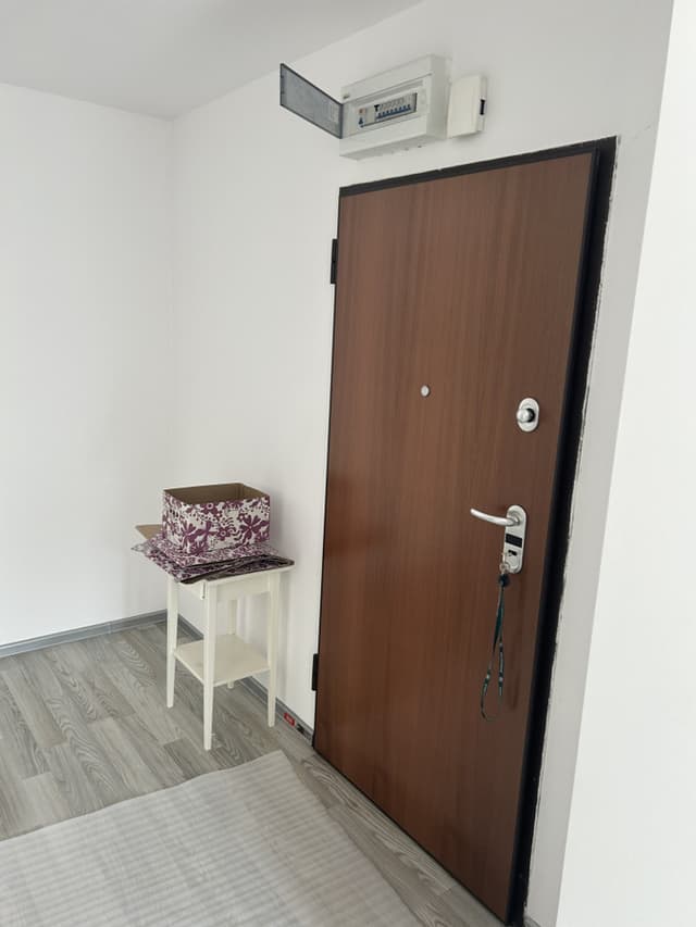 Przestronne 38 m² w rozwijającym się Podgórzu Duchackim - Zdjęcie 4/14