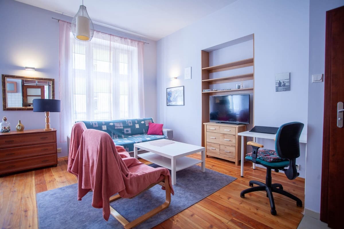 Komfortowe 32 m² w centrum Łodzi - miejski styl życia - Zdjęcie 1/8