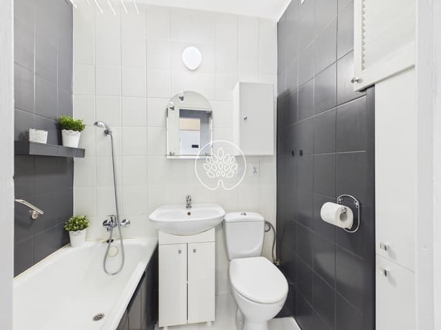 Zadbane 2 pokoje na 2. piętrze w zielonych Kapuściskach - Zdjęcie 5/9