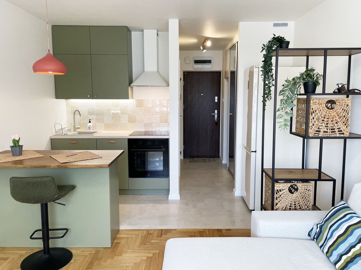 Przytulna kawalerka 24.5m² na Bielanach - idealna inwestycja - Zdjęcie 1/8