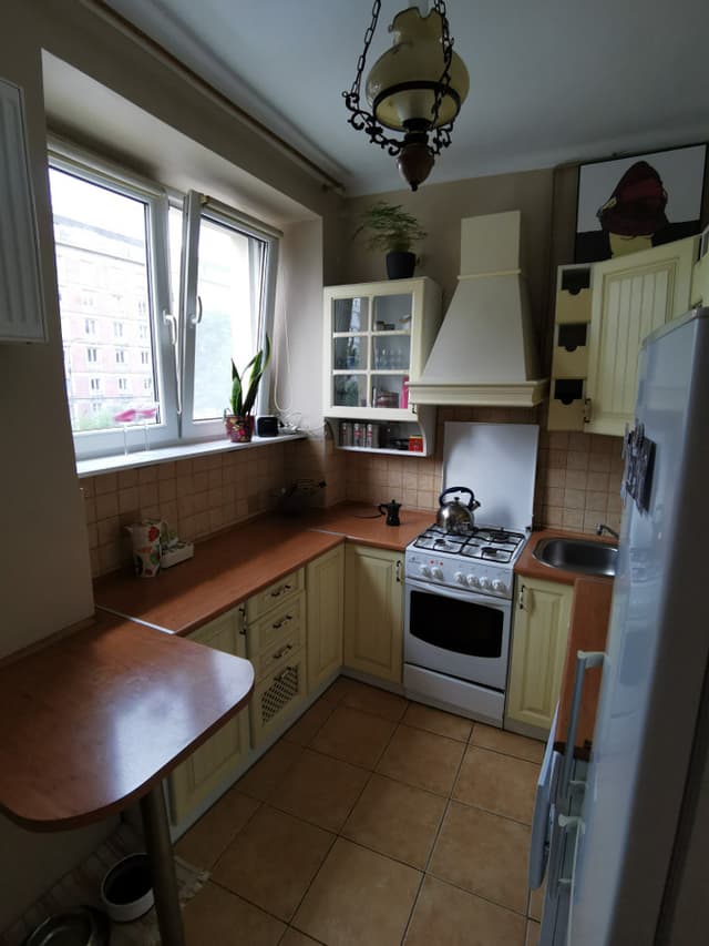 Przestronne 33m² w sercu Pragi-Północ, doskonała lokalizacja - Zdjęcie 2/12