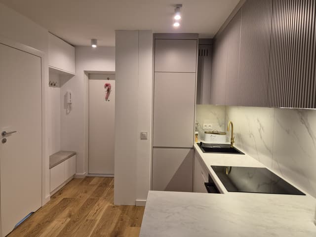 Przytulne studio w centrum | Modernistyczna kamienica | Metro - Zdjęcie 4/9