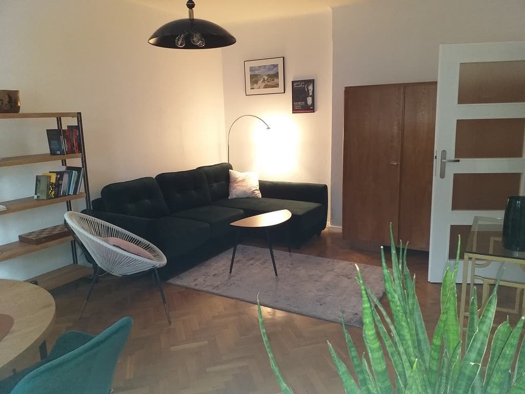 Nowoczesny apartament w sercu Woli z doskonałym połączeniem - Zdjęcie 1/17