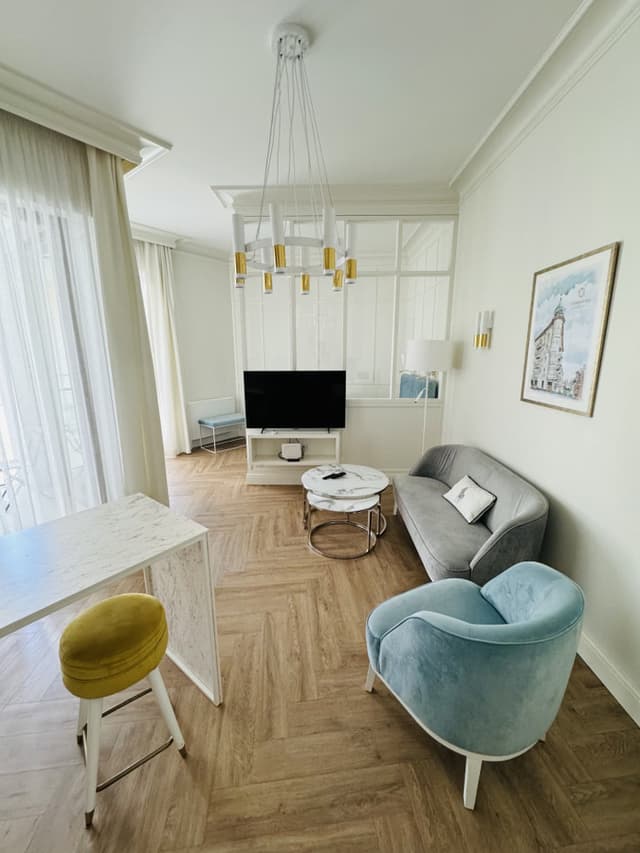 Eleganckie studio w centrum, świeżo po remoncie, ul. Krysiewicza - Zdjęcie 2/7