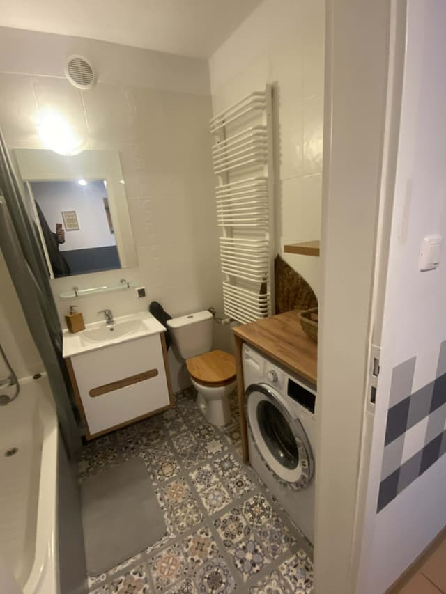 Funkcjonalne mieszkanie do wynajęcia w Warszawie - Zdjęcie 5/5