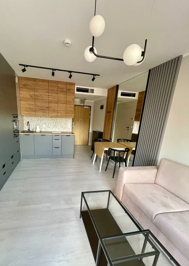 Gotowe mieszkanie z wyposażeniem na Krzykach - Zdjęcie 2/15