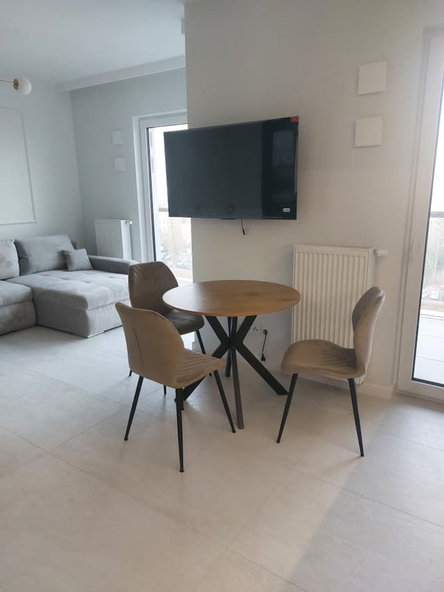 Umeblowane mieszkanie na Pradze-Północ, gotowe od zaraz - Zdjęcie 3/17