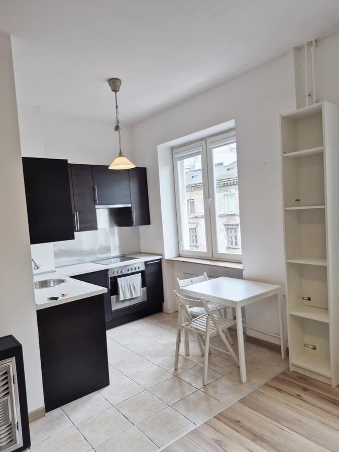 Przytulne 32 m² w sercu Pragi-Północ, doskonała lokalizacja - Zdjęcie 1/7