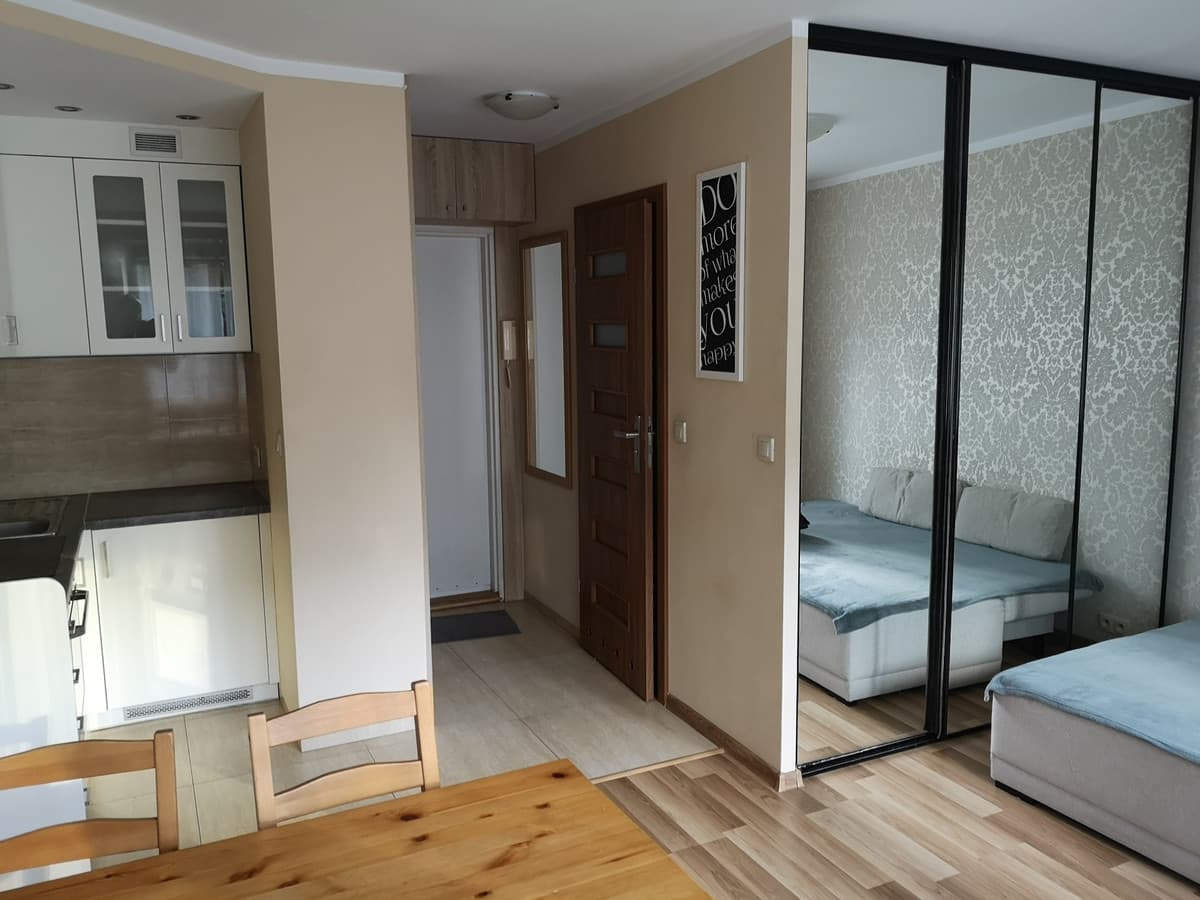 Elegancka kawalerka w sercu Warszawy - Śródmieście - Zdjęcie 1/11