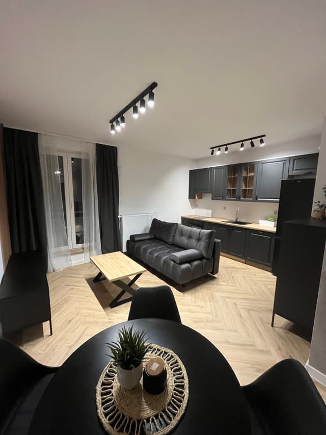 Jasne mieszkanie w Psie Pole – idealne dla singla - Zdjęcie 3/7