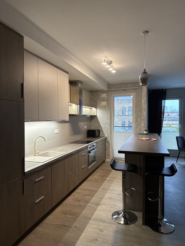 Dwupokojowe mieszkanie w centrum Poznania - Zdjęcie 2/5