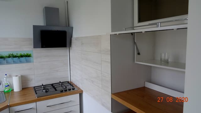 2-pokojowe mieszkanie na Winogradach w Poznaniu - Zdjęcie 3/15