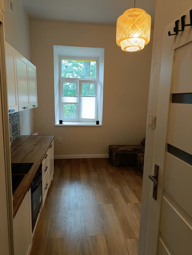 Przytulny apartament w dzielnicy Widzew - pełne wyposażenie - Zdjęcie 2/6