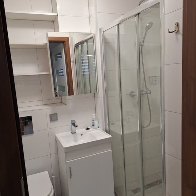 Przytulne studio 18m² w sercu Pragi-Północ - Zdjęcie 5/6