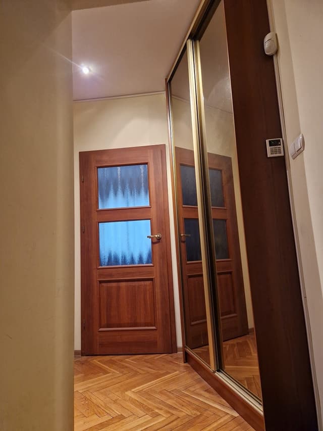 Przytulne 37m² na Polesiu - jasne wnętrza, świetna lokalizacja - Zdjęcie 4/8