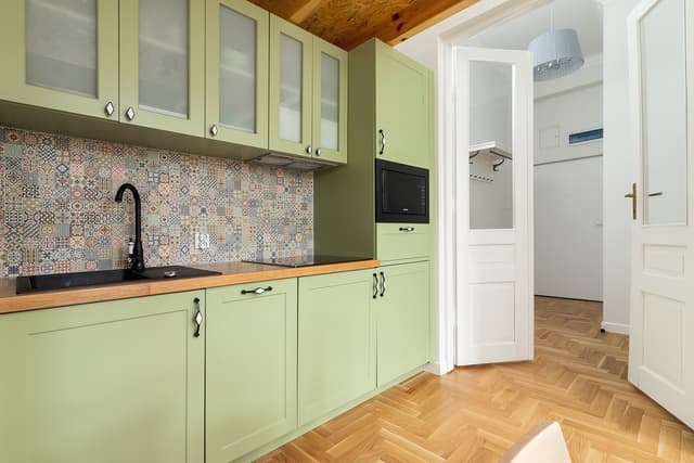 Ekskluzywny apartament w prestiżowej dzielnicy - Zdjęcie 2/9