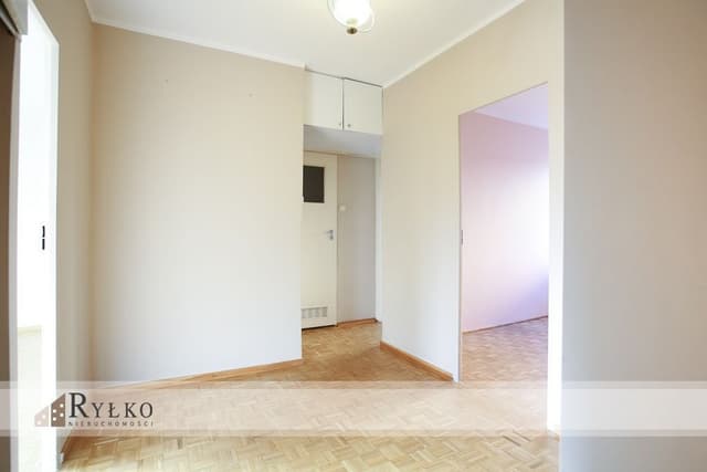 Ustawne 3 pokoje z windą i loggią na Bartodziejach - Zdjęcie 4/14