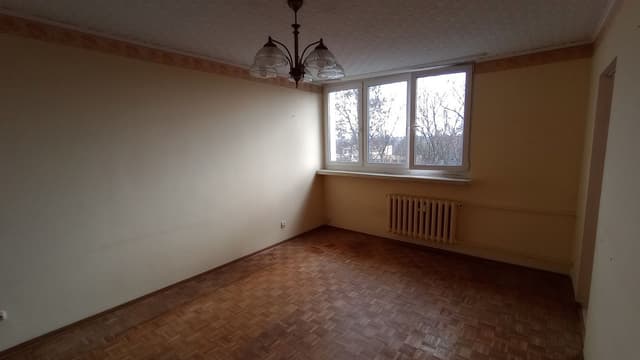 Funkcjonalne 27m² w sercu Zarzewa - idealne na start lub inwestycję - Zdjęcie 2/16