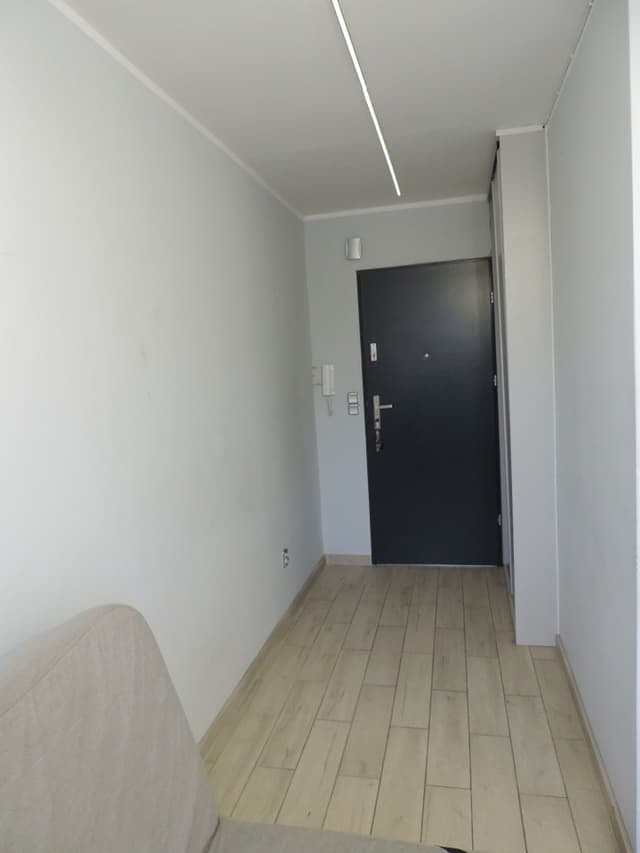 Przytulna kawalerka w sercu Pragi-Północ - Zdjęcie 5/13