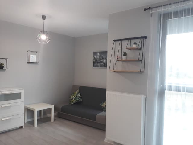 Przytulne mieszkanie w spokojnej części Mistrzejowic - Zdjęcie 2/12