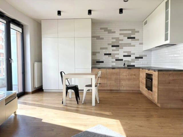 Nowoczesny apartament z dużym balkonem na Wiślanych Tarasach - Zdjęcie 3/14