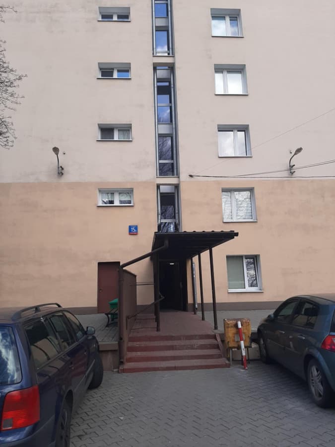 Przytulna kawalerka w sercu Pragi, blisko metra - Zdjęcie 1/7