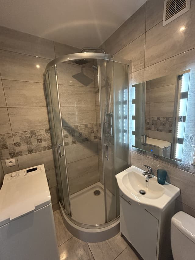 Nowoczesny apartament w centrum Łodzi - idealna lokalizacja - Zdjęcie 5/10