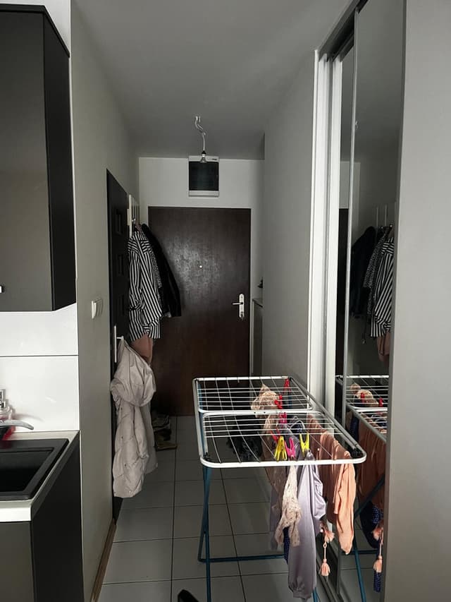 Komfortowe studio w poszukiwanej dzielnicy Krzyki - Zdjęcie 4/6