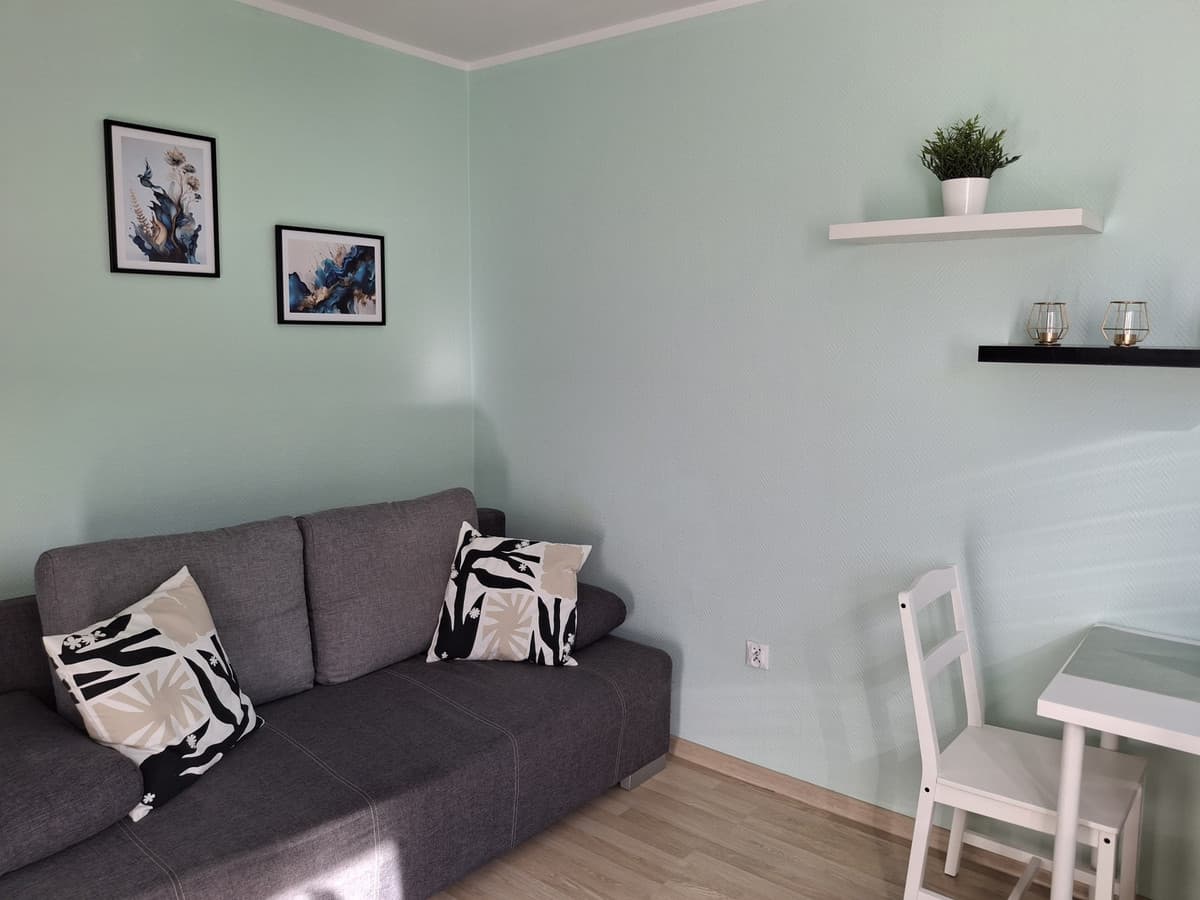 Przytulne mikro-mieszkanie w spokojnej części Bielan - Zdjęcie 1/7