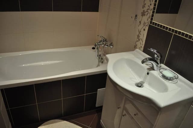 Przytulne 35 m² przy Grochowskiej - świetna lokalizacja - Zdjęcie 4/10