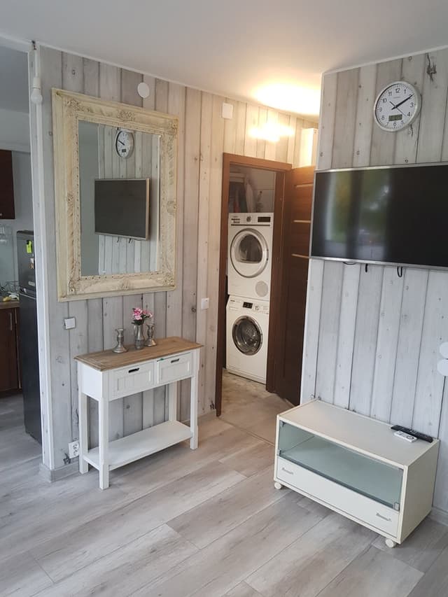 Odnowione mieszkanie w centrum Bałut, pełne wyposażenie - Zdjęcie 5/21