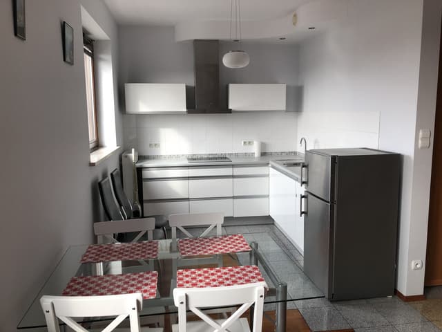 Nowoczesny apartament w prestiżowym Wilanowie - Zdjęcie 2/10