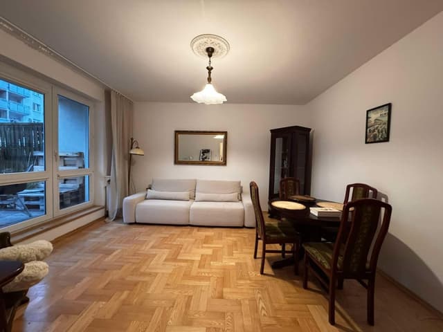 Nowoczesne 37m² z osobną sypialnią na Pradze-Południe - Zdjęcie 2/6