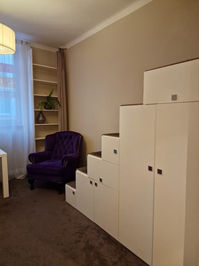 Przytulna kawalerka w kamienicy blisko Metra Politechnika - Zdjęcie 2/17