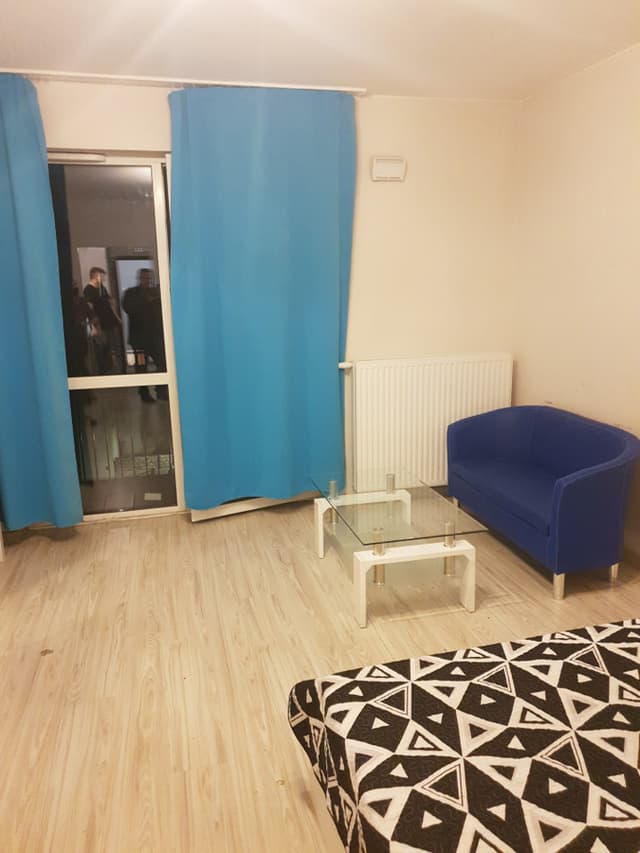 Nowoczesne studio w sercu Woli z doskonałą komunikacją - Zdjęcie 2/25
