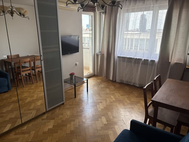 Nowoczesny apartament w sercu Warszawy - Śródmieście - Zdjęcie 2/10