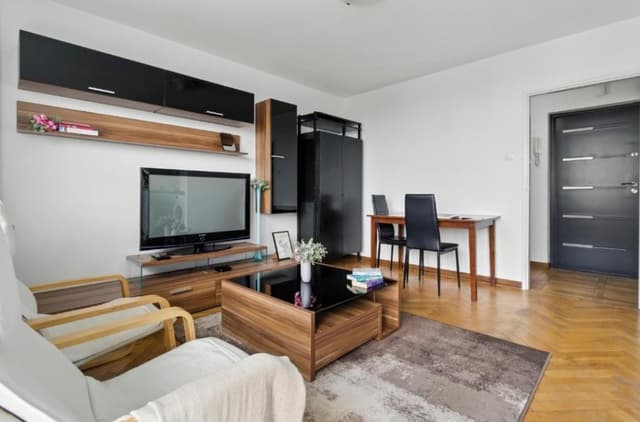 Komfortowe mieszkanie na Mokotowie - wynajem - Zdjęcie 2/11