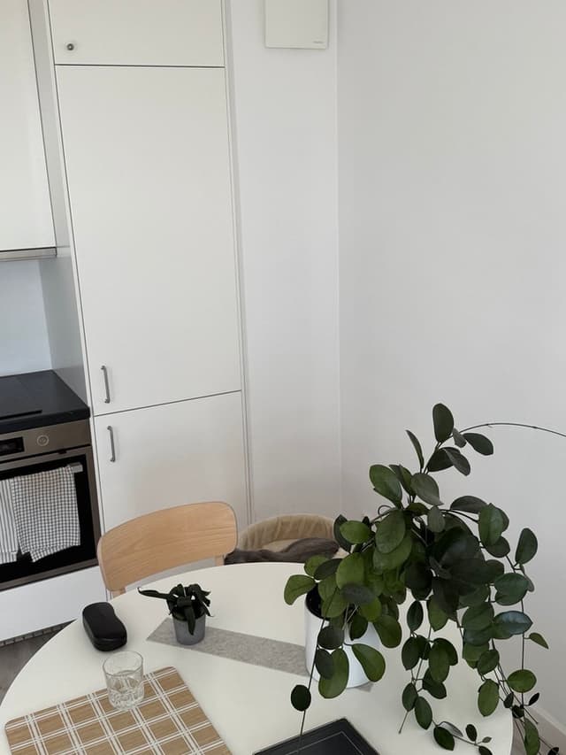 Elegancki apartament w prestiżowej lokalizacji Warszawy - Zdjęcie 4/21