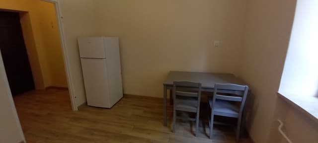 Komfortowe mieszkanie w sercu Nowej Huty - Zdjęcie 2/7